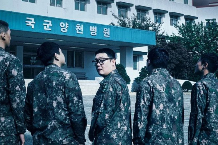 TWICE 定延正式進軍大銀幕！加盟恐怖喜劇《新兵電影版》飾演軍醫官